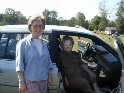 Connie (Lee) Gentry & her mother Mary (Statom) Lee