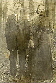 William Hendley and wife Savannah Josphine Glover