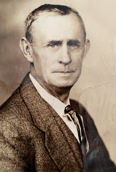 Dr. John Mac Wheeler