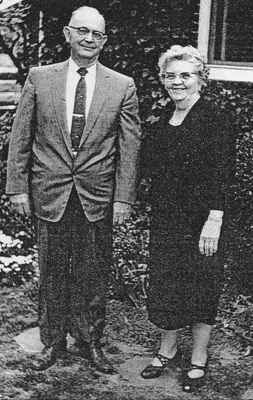 William Tolbert Thompson & wife Nancy (Peek) Thompson